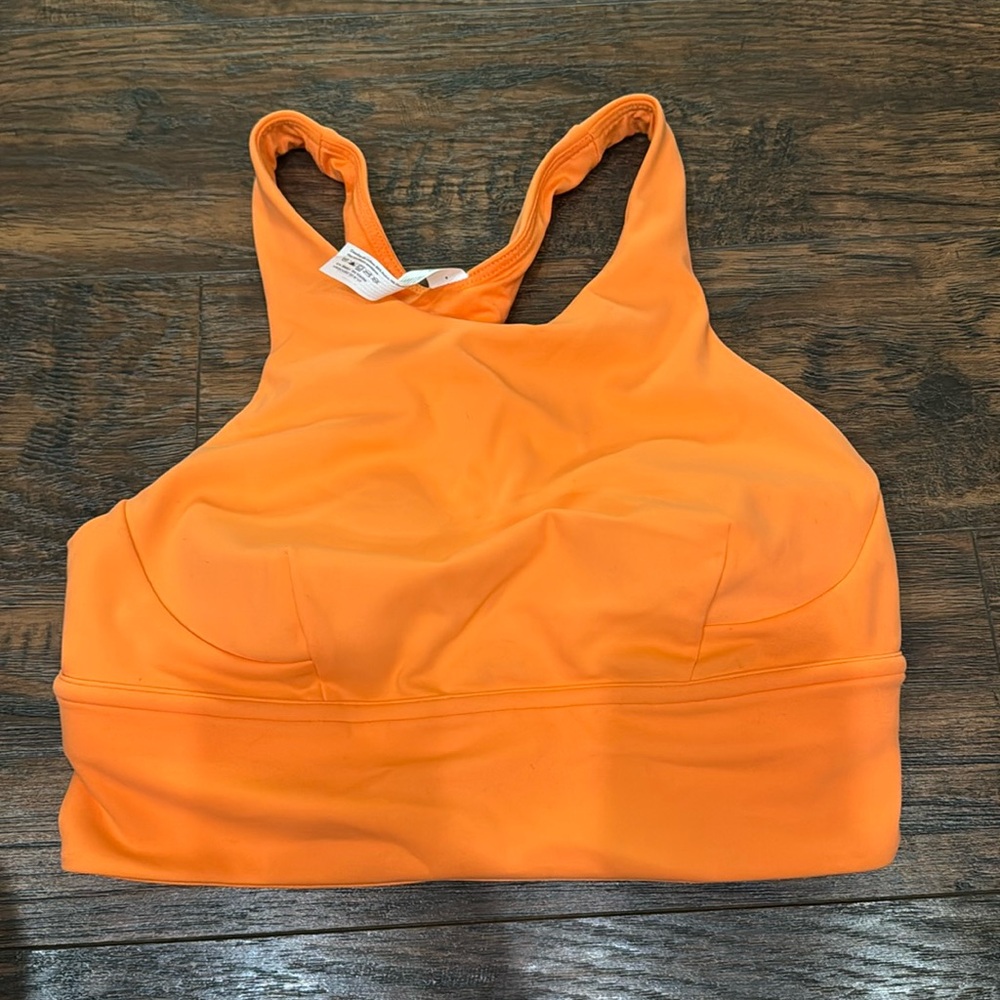 Lululemon sports bra never worn